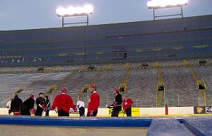 OSU practices Friday on the rink at Lambeau Field (photo: Todd D. Milewski).