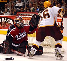 Ryan Potulny puts one of his four goals past Bobby Goepfert (l.) (photo: Jason Waldowski).