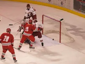 Andrew Thomas scores at the end of the second. Photo: Candace Horgan