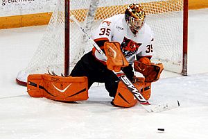 Alan Fritch made 31 saves to lead Buffalo State into the SUNYAC playoffs.