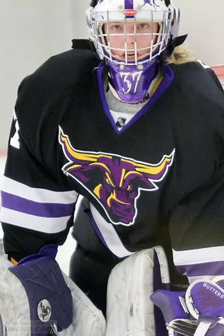 FEB 23 2013: Danielle Butters (MSU - 37)  Ohio State beats Minnesota State 4-3 in a shootout at the OSU Ice Rink in Columbus, OH. (USCHO - Rachel Lewis) (©Rachel Lewis)