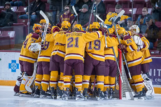 18 Nov 17:  The University of Minnesota Golden Gophers hosts the Harvard University Crimson in a non-conference matchup at 3M Arena at Mariucci in Minneapolis, MN. (Jim Rosvold/USCHO.com)