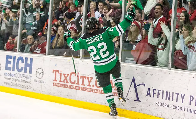 Rhett Gardner (North Dakota-22) 2017 Dec. 8 The St.Cloud State University Huskies host North Dakota in a NCHC matchup at the Herb Brooks National Hockey Center in St. Cloud, MN (Bradley K. Olson)