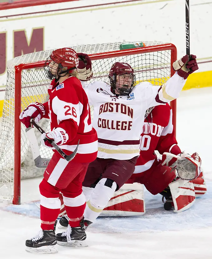 Wednesday Women Upset Season College Hockey USCHO Com   B33C0677 2 