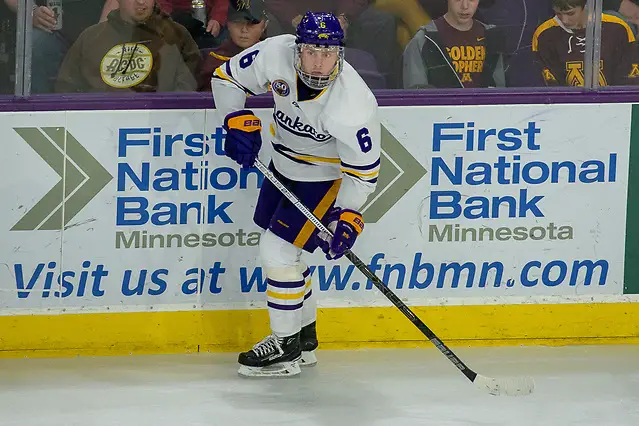 3 Nov 18:  The Minnesota State University Mavericks host the University of Minnesota Golden Gophers in a non-conference matchup at Verizon Wireless Center in Mankato, MN. (Jim Rosvold)