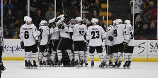 19-021-WMU-UD HKY (GARY SHOOK/photo: Gary Shook)