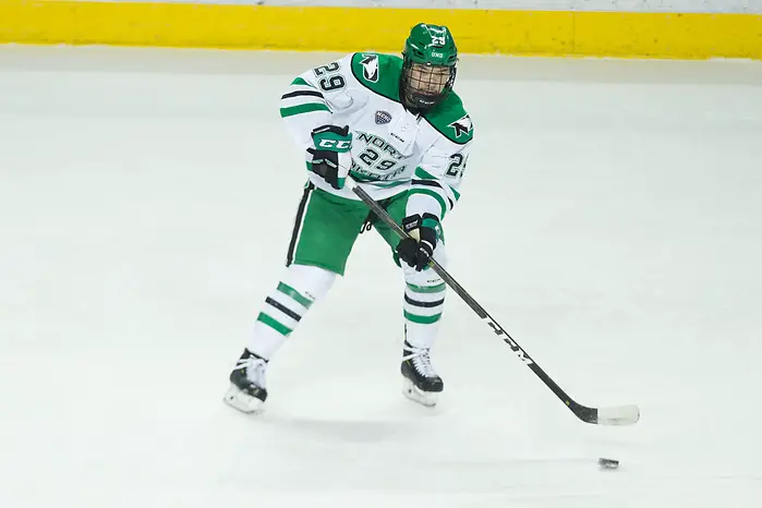 Jordan Kawaguchi (North Dakota-29) 2018 November 17 The University of North Dakota hosts Western Michigan in a NCHC matchup at the Ralph Engelstad Arena in Grand Forks, ND (Bradley K. Olson)