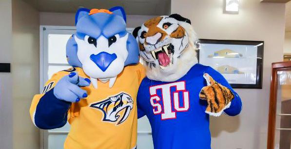 NHL Now: Gnash: The Nashville Predators mascot joins the show