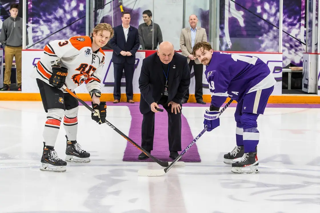 Three-goal third propels Men's Hockey past Cortland, 6-3 - Buffalo State  University Athletics