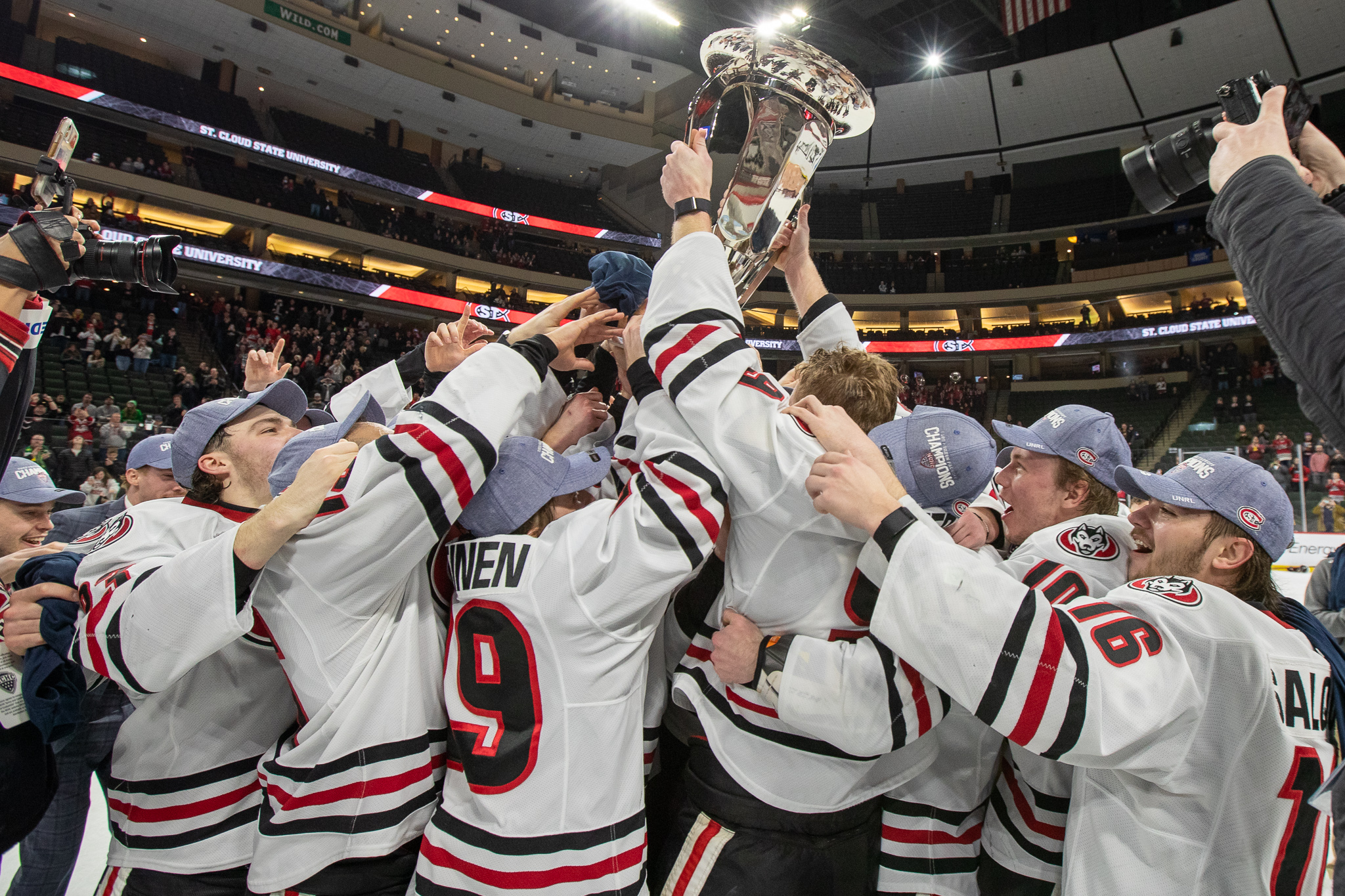 St. Cloud State blanks Colorado College, wins second NCHC playoff