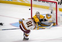 BU Hockey Loses in Tampa in Frozen Four Semifinals – Boston